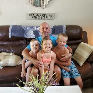 Meet your Posher, Kent